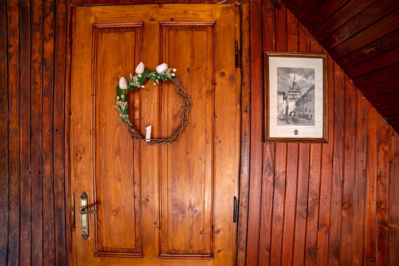 ホテル Casa Cu Suflet シギショアラ エクステリア 写真